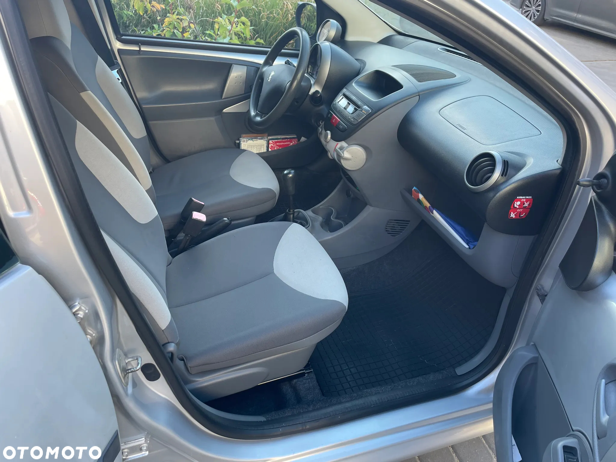 Peugeot 107 1.4 HDI Trendy - 9