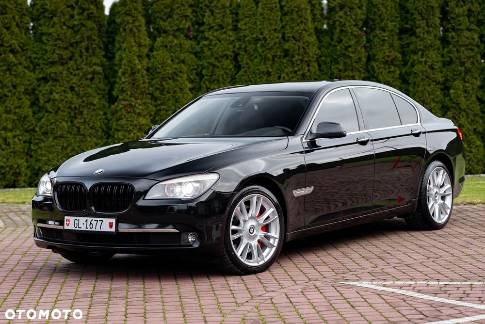 BMW Seria 7 750i xDrive - 2