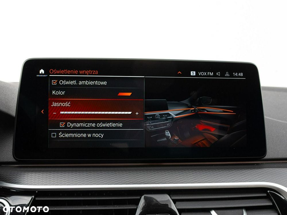 BMW Seria 5 530d xDrive mHEV M Sport sport - 24