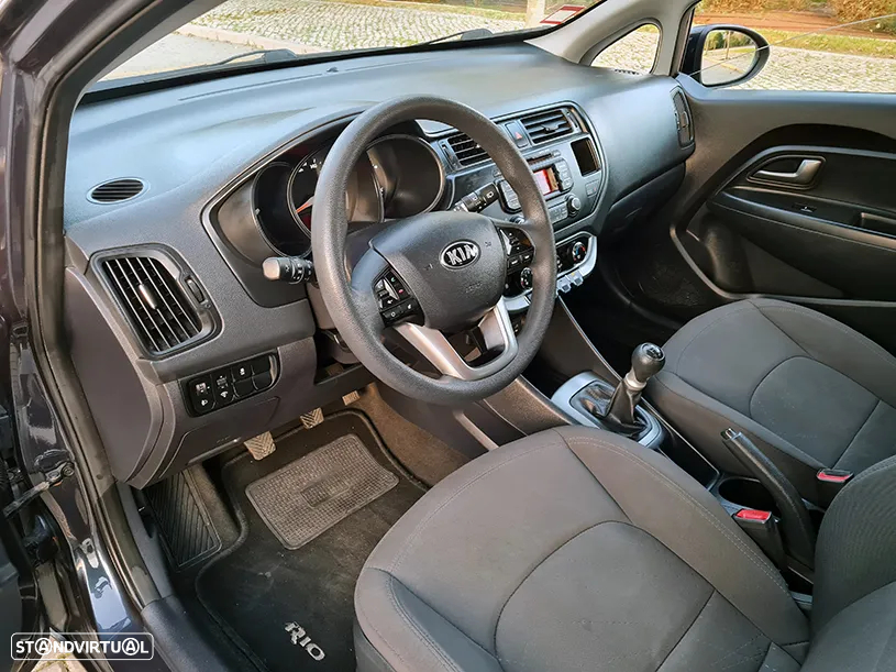 Kia Rio 1.2 CVVT More Edition - 10