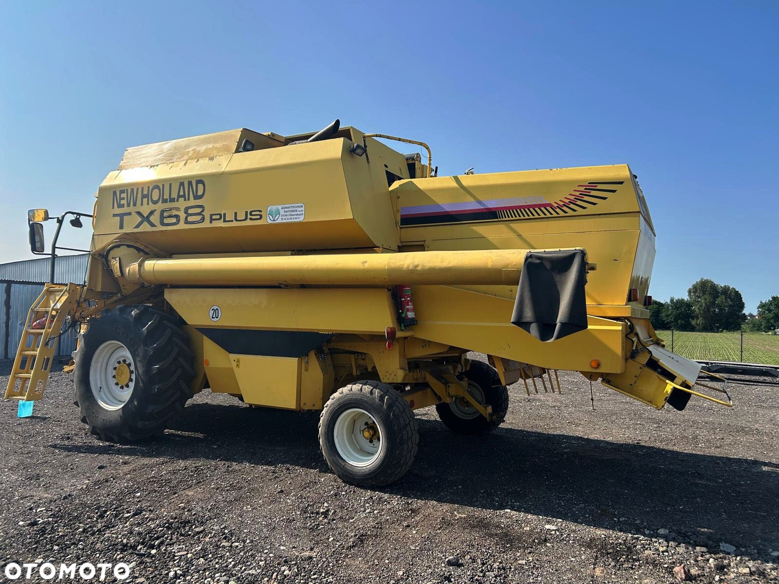 New Holland TX68 plus - 2