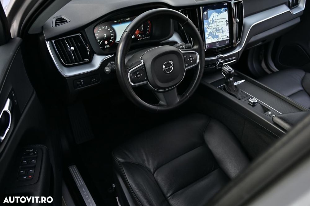 Volvo XC 60 D4 AWD Geartronic Momentum - 19