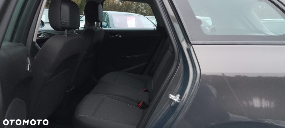 Opel Astra 1.4 EcoFLEX Selection - 17