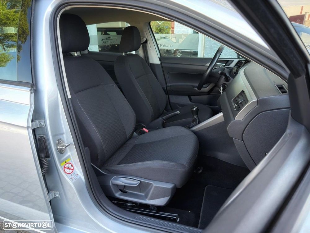 VW Polo 1.0 Confortline - 23