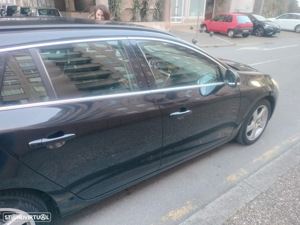 Volvo V60 1.6 D2 Drive Momentum Start/Stop - 9