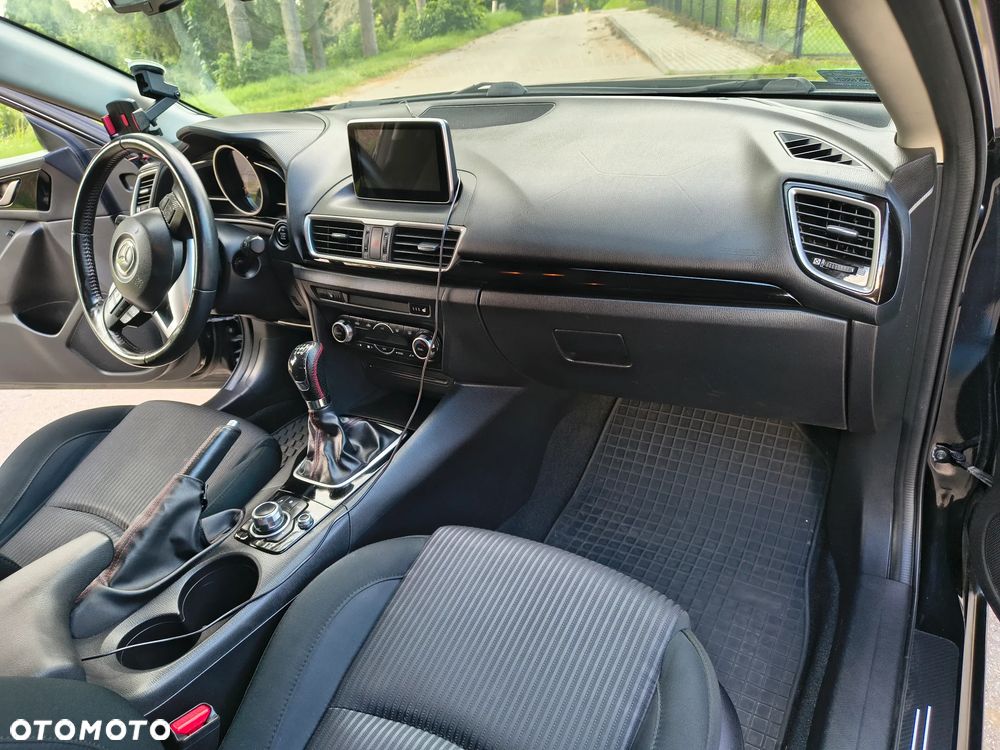 Mazda 3 ver-skyactiv--d-150-sports--line - 18