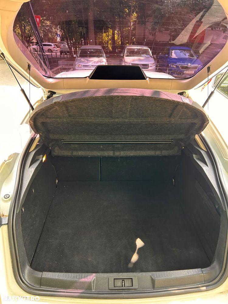 Renault Laguna dCi 175 FAP Aut. Bose Edition - 30