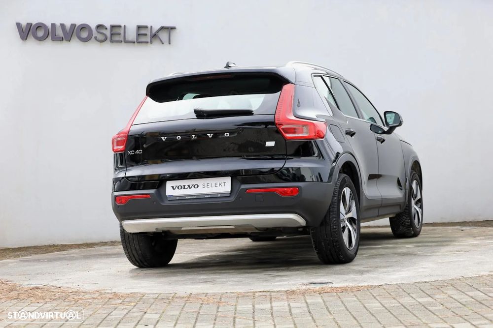 Volvo XC 40 1.5 T4 PHEV Essential - 32