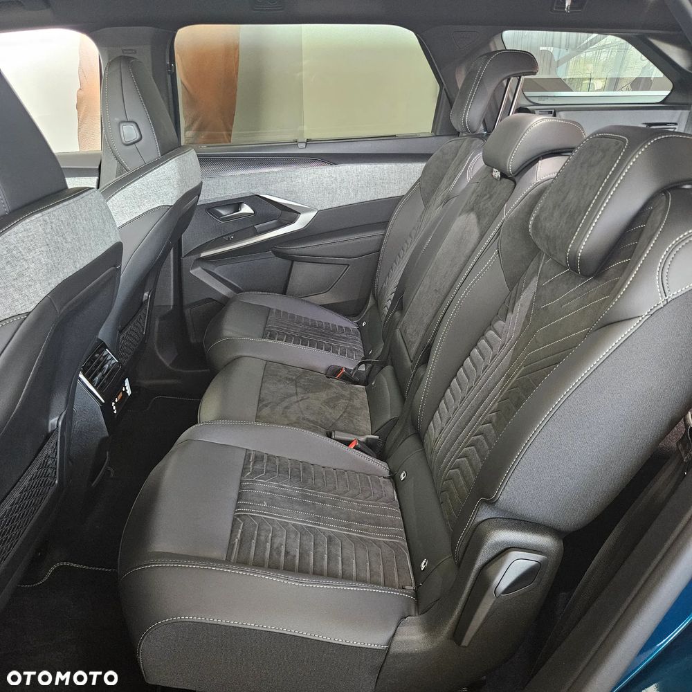 Peugeot 5008 1.2 PureTech mHEV GT S&S e-DCS6 - 7