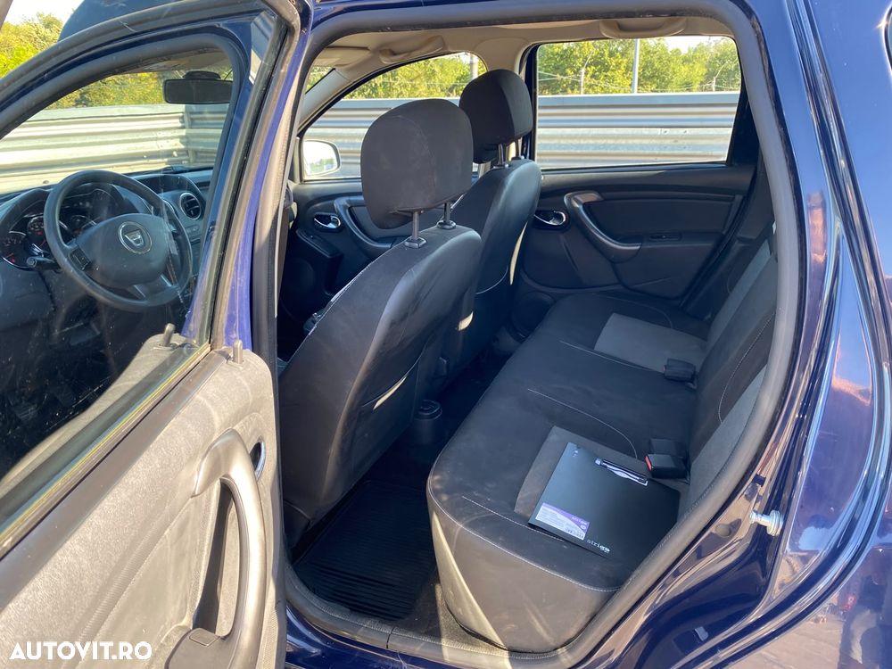 Dacia Duster 1.5 dCi 4x4 Laureate - 13