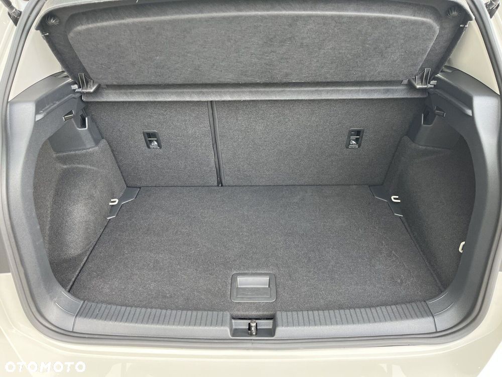Volkswagen T-Cross 1.5 TSI ACT Style DSG - 18
