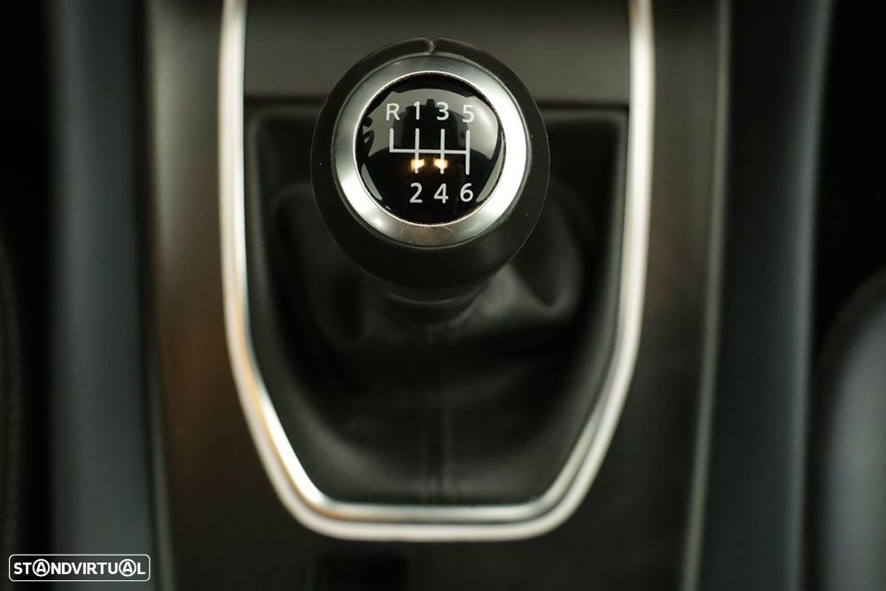 Nissan Qashqai 1.3 DIG-T Tekna - 13