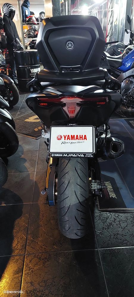 Yamaha TMAX Tech Max - 6