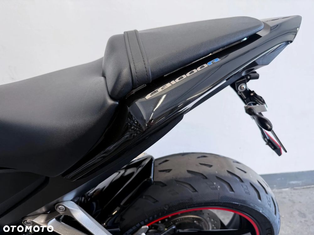 Honda CB - 28