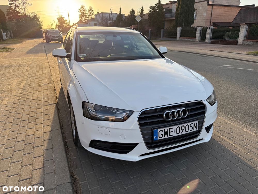 Audi A4 Avant 2.0 TDI - 19