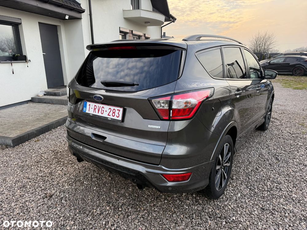 Ford Kuga - 16