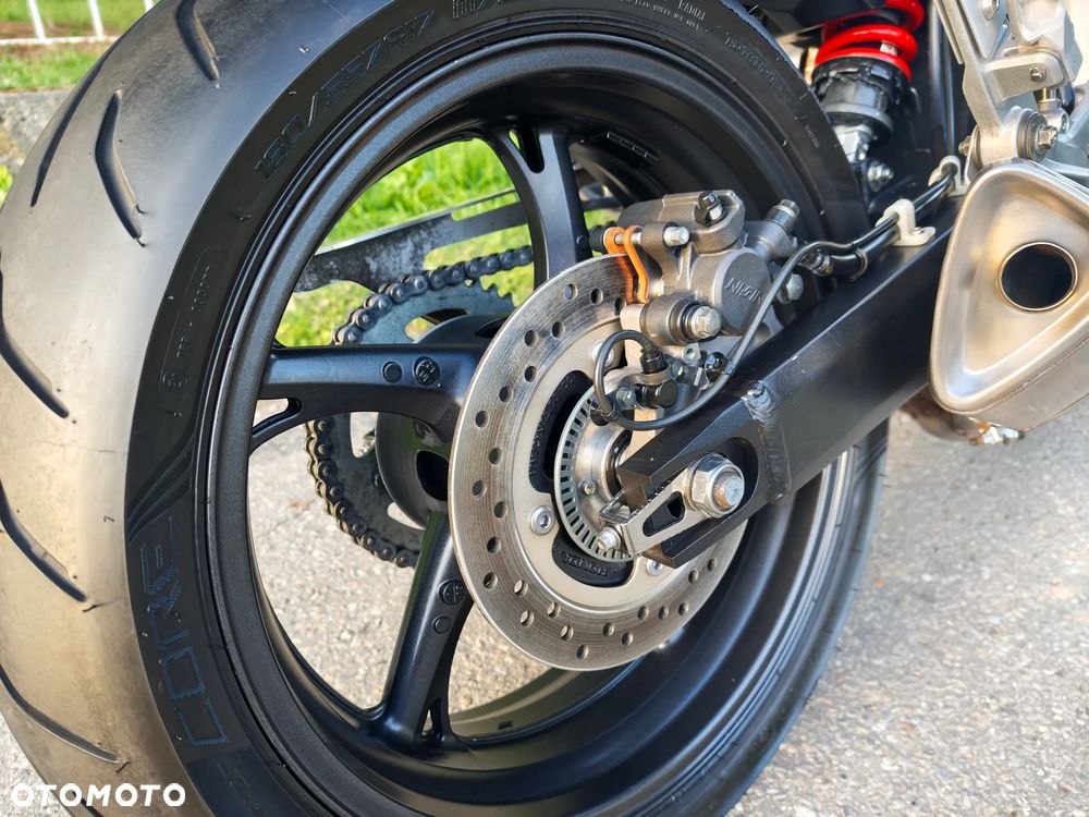 Honda CB - 7