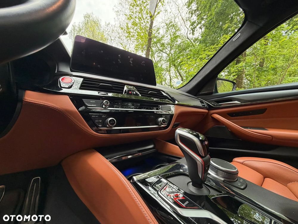 BMW M5 Standard - 26