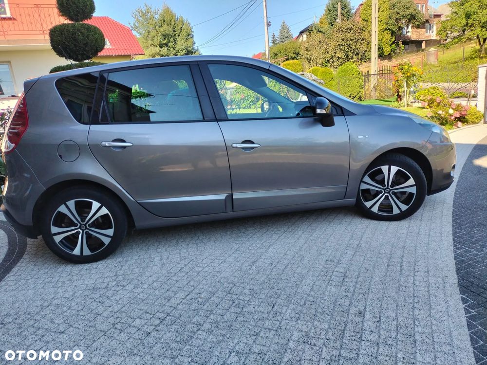 Renault Scenic 1.5dCi TomTom Edition - 2