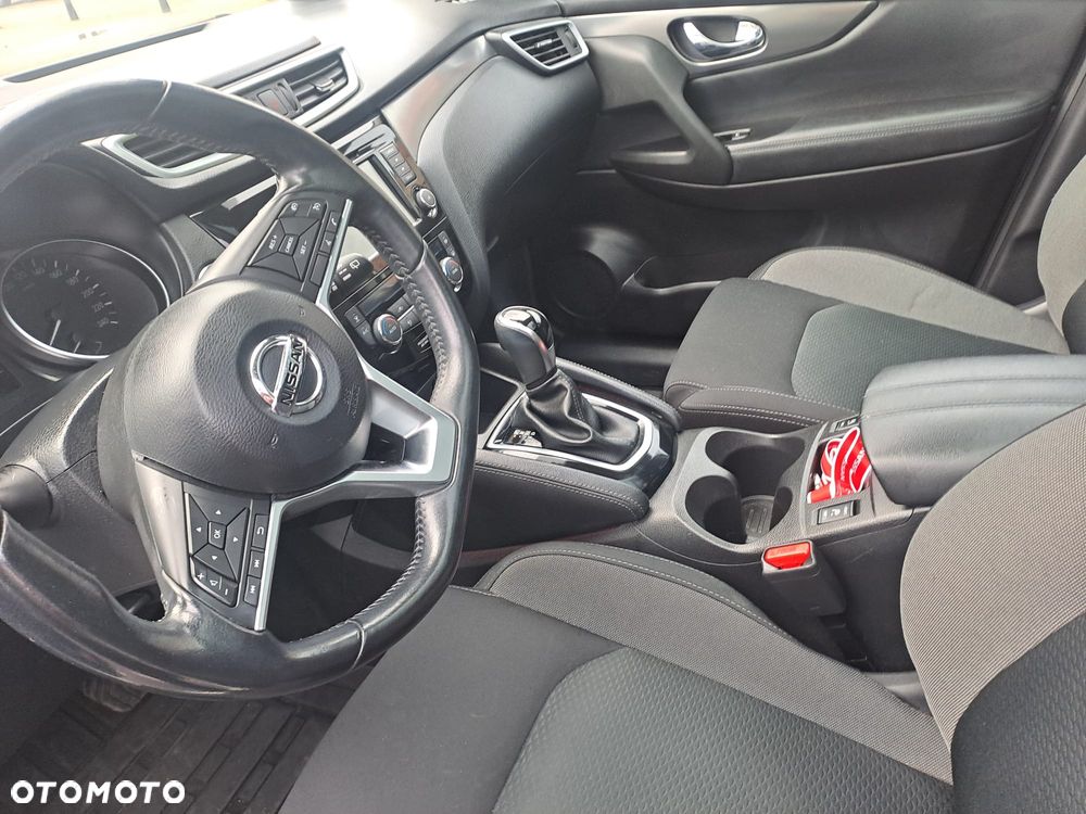 Nissan Qashqai 1.3 DIG-T Acenta DCT - 4