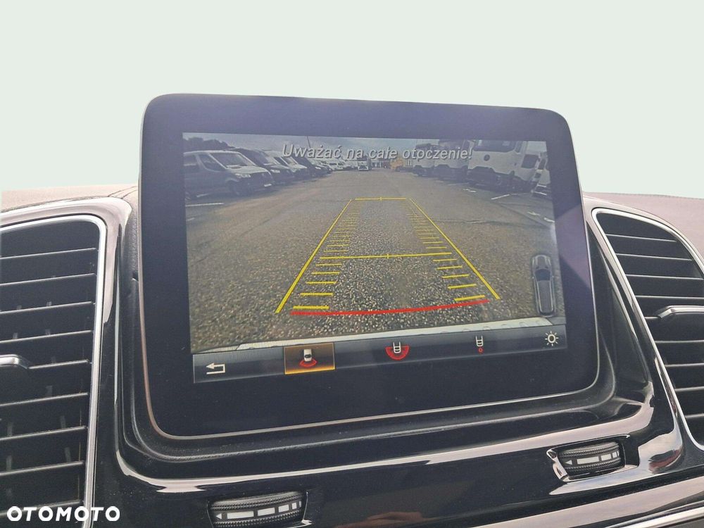 Mercedes-Benz GLE 350 d 4-Matic - 23