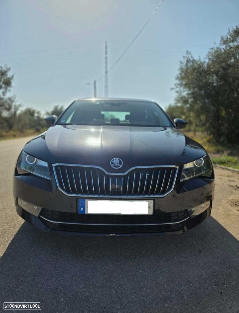 Skoda Superb - 1