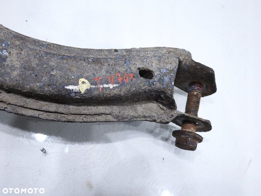 WAHACZ PRAWY TYŁ VOLVO V70 II - 3