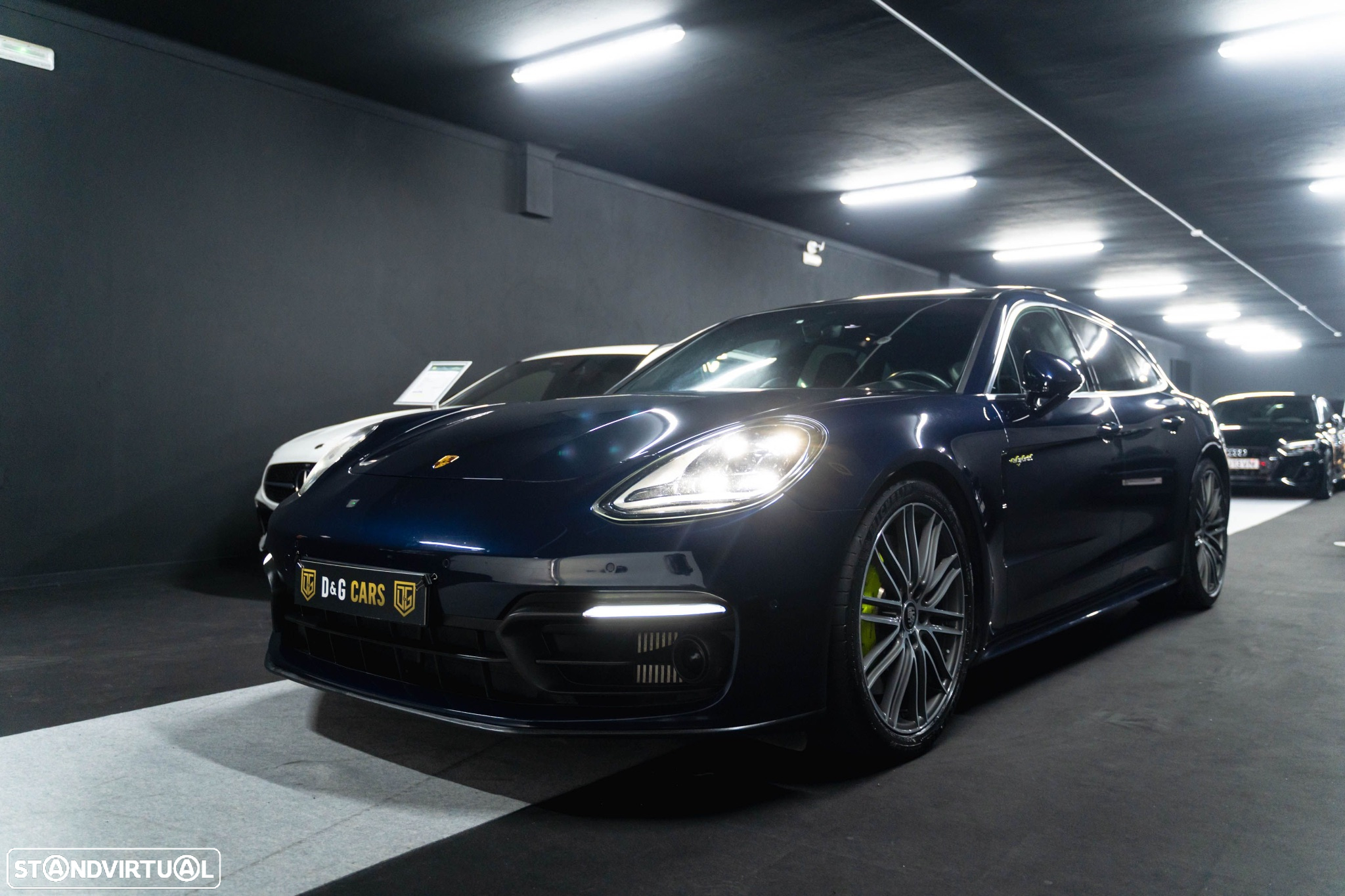 Porsche Panamera Sport Turismo 4S E-Hybrid - 27