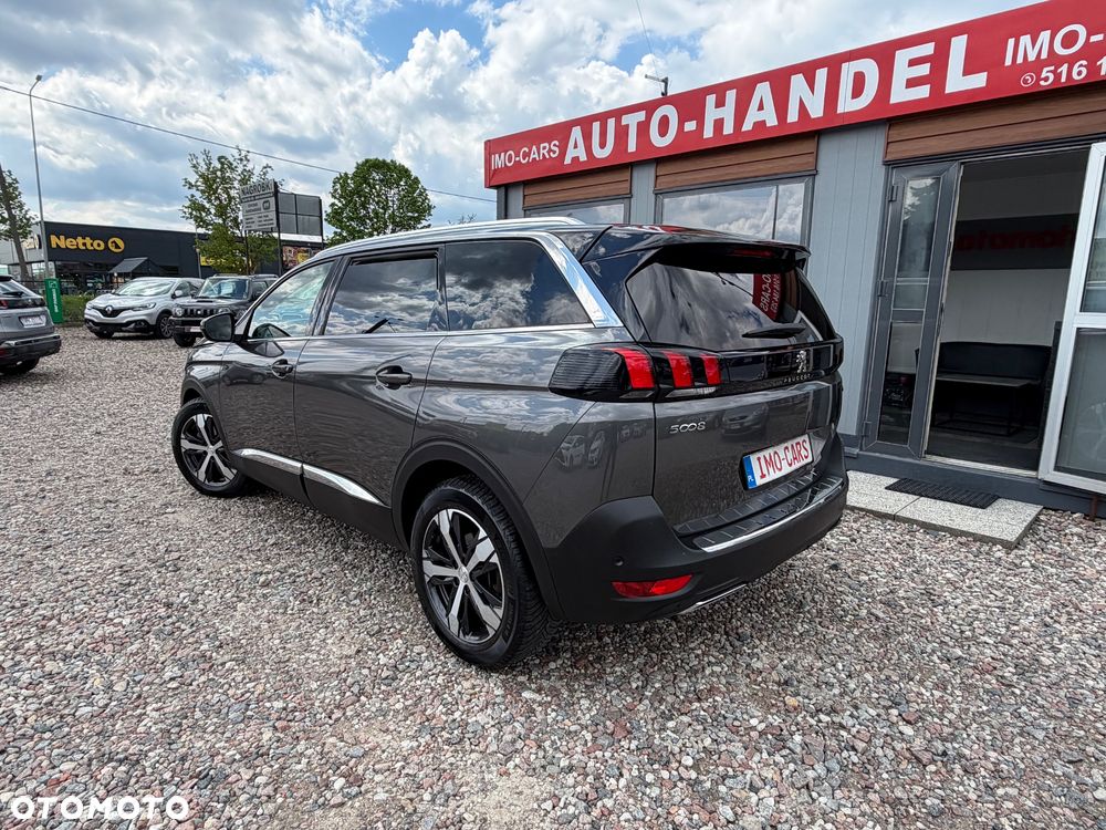 Peugeot 5008 - 2
