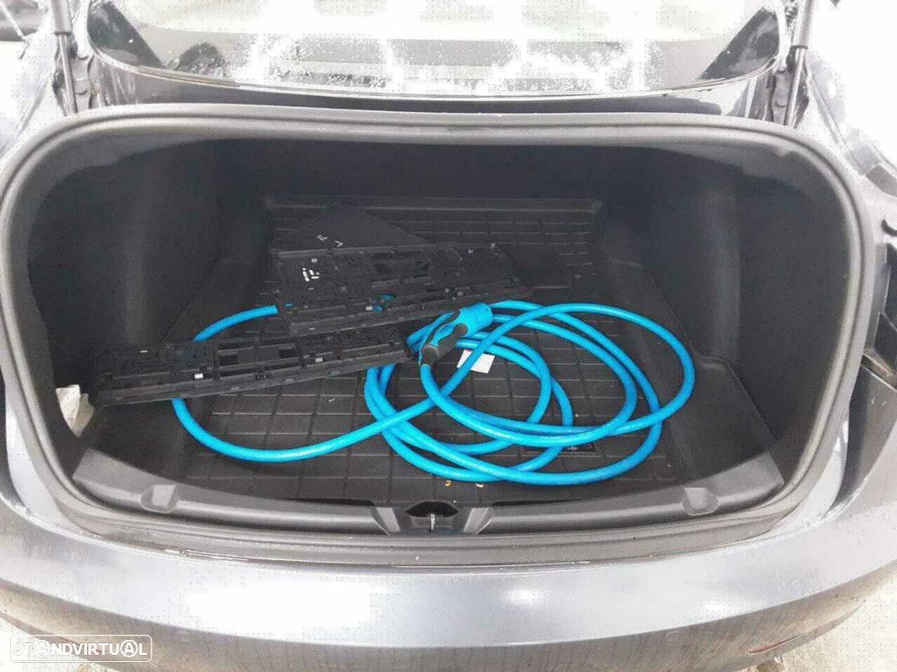 Tesla Model 3 Performance Dual Motor AWD - 9