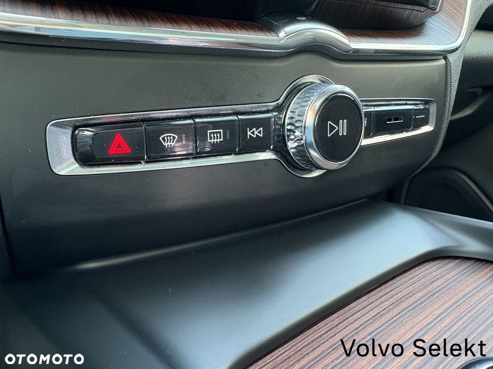 Volvo XC 60 - 16
