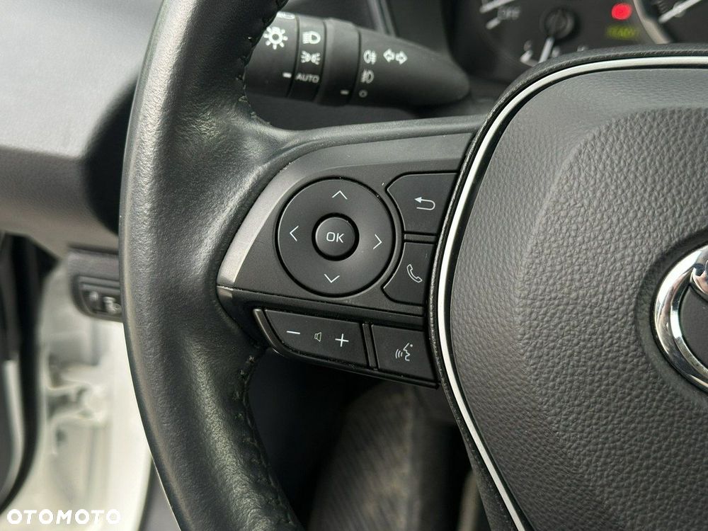 Toyota Corolla - 30