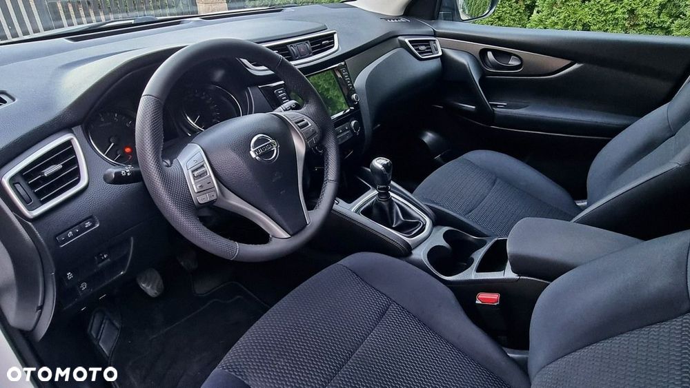 Nissan Qashqai - 11