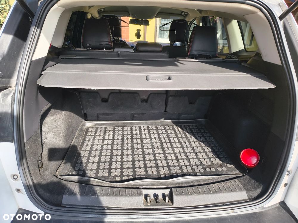 Ford Kuga - 17