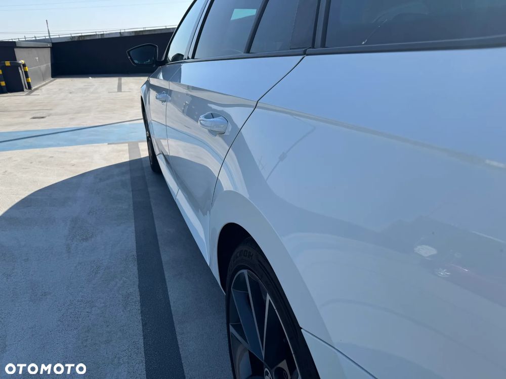 Skoda Superb 2.0 TDI DSG Style - 18