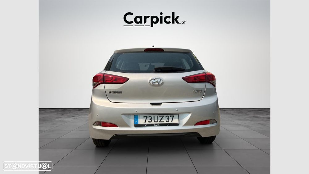Hyundai i20 1.1 CRDi Access+Bluetooth — fotografia 3