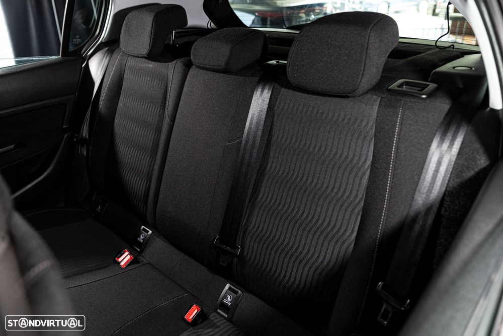 Peugeot 308 1.6 BlueHDi Active - 24