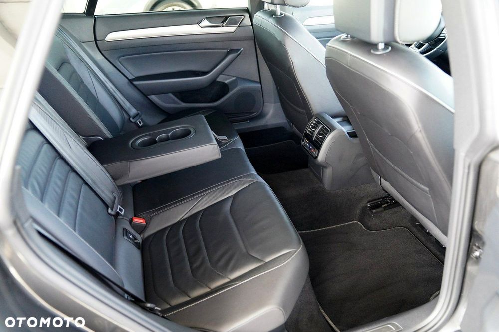 Volkswagen Arteon 2.0 TDI SCR DSG R-Line Edition - 22