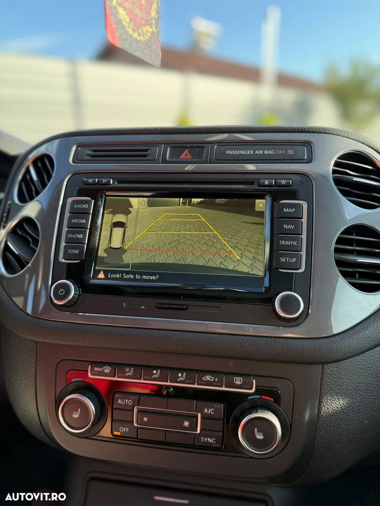 Volkswagen Tiguan 2.0 TDI 4Motion DSG Sport & Style - 7