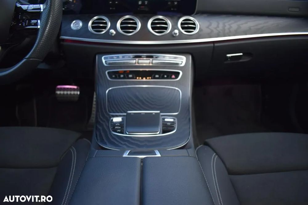 Mercedes-Benz E 220 d Aut. - 28