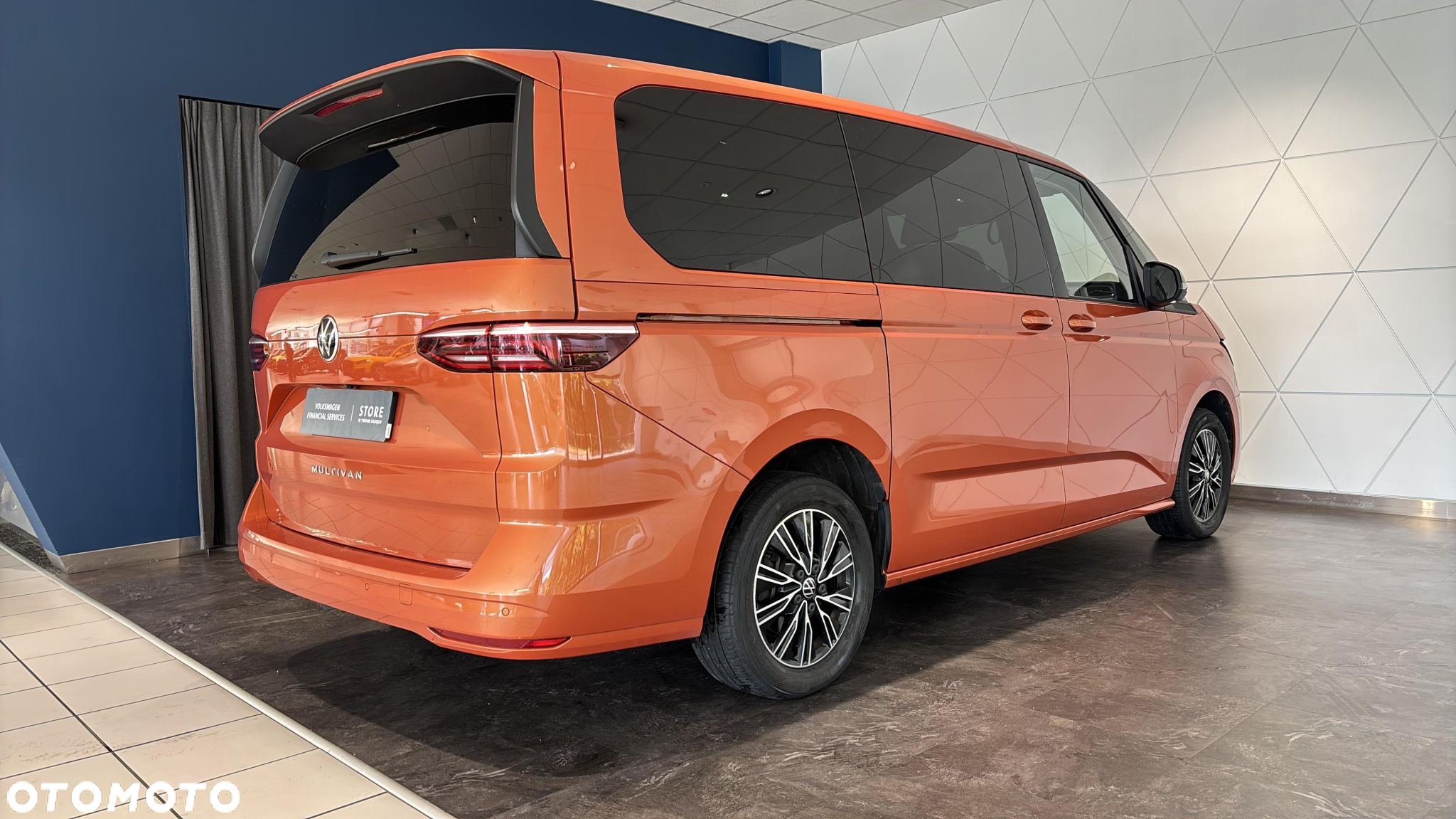 Volkswagen Multivan 2.0 TDI L2 Life DSG - 5