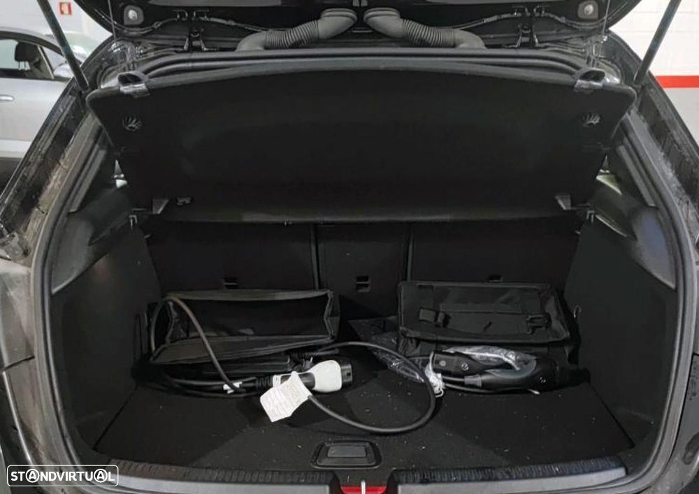 Mercedes-Benz A 250 e Style Plus - 47