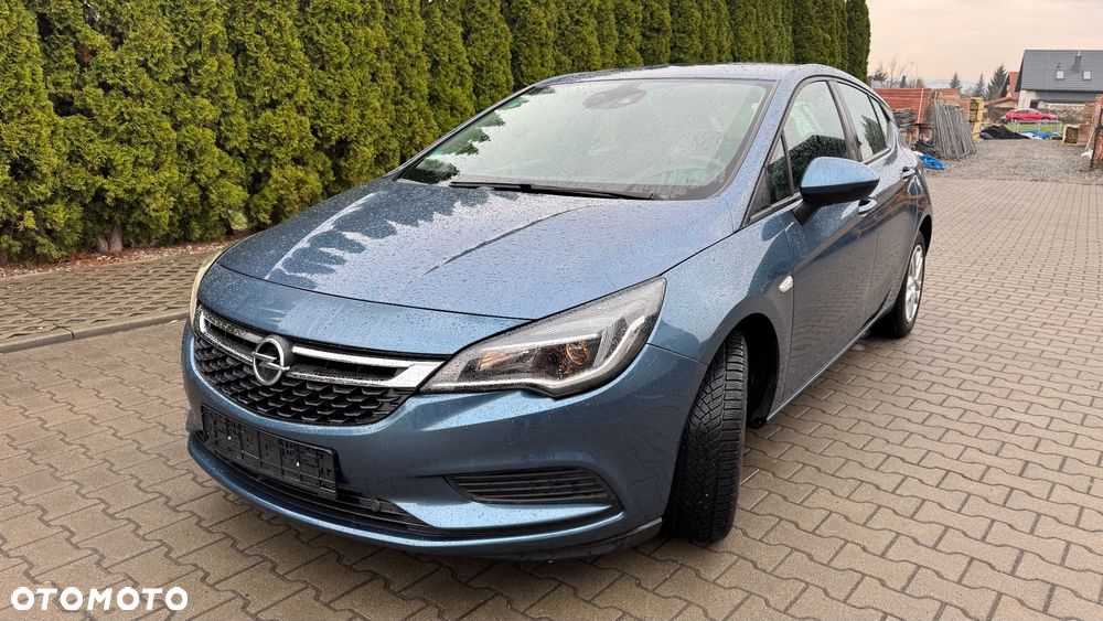 Opel Astra 1.6 D (CDTI) Start/Stop Edition - 4