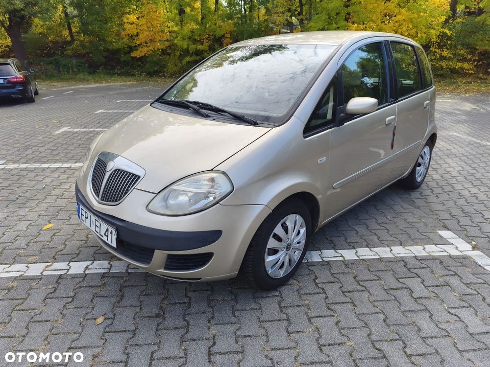 Lancia Musa 2005 photo 2