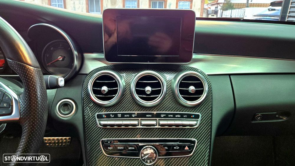Mercedes-Benz C 250 d Coupe 9G-TRONIC AMG Line - 20