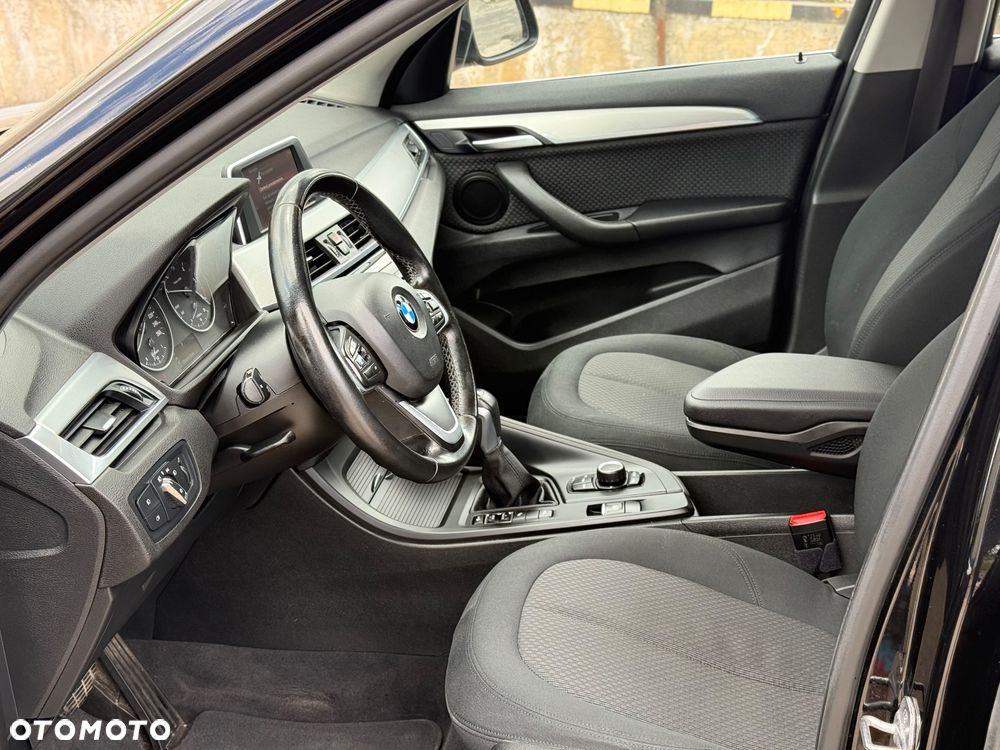 BMW X1 xDrive18d Advantage sport - 16