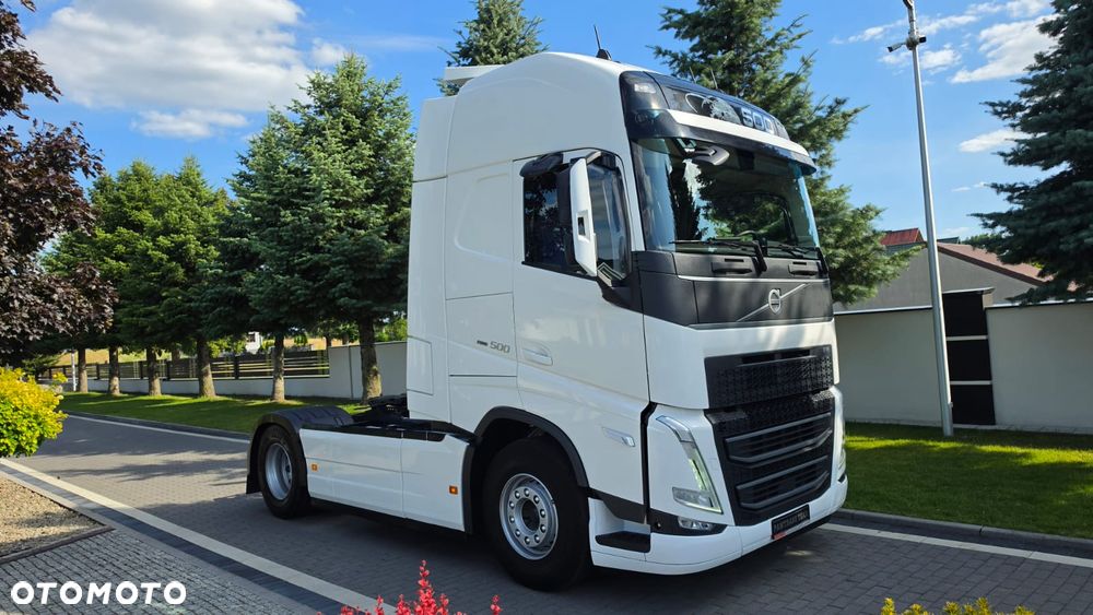 Volvo ///FH///500///2022///GLOBETROTTER/// XXL///FULL LED///VIRTUAL COCPIT/// TABLET///KLIMATYZACJA POSTOJOWA/// ZABUDOWY MIĘDZYOSIOWE///WAGA/// KAMERA///STAN BARDZO DOBRY - 3