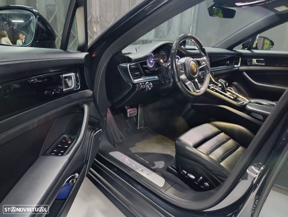 Porsche Panamera Sport Turismo - 15