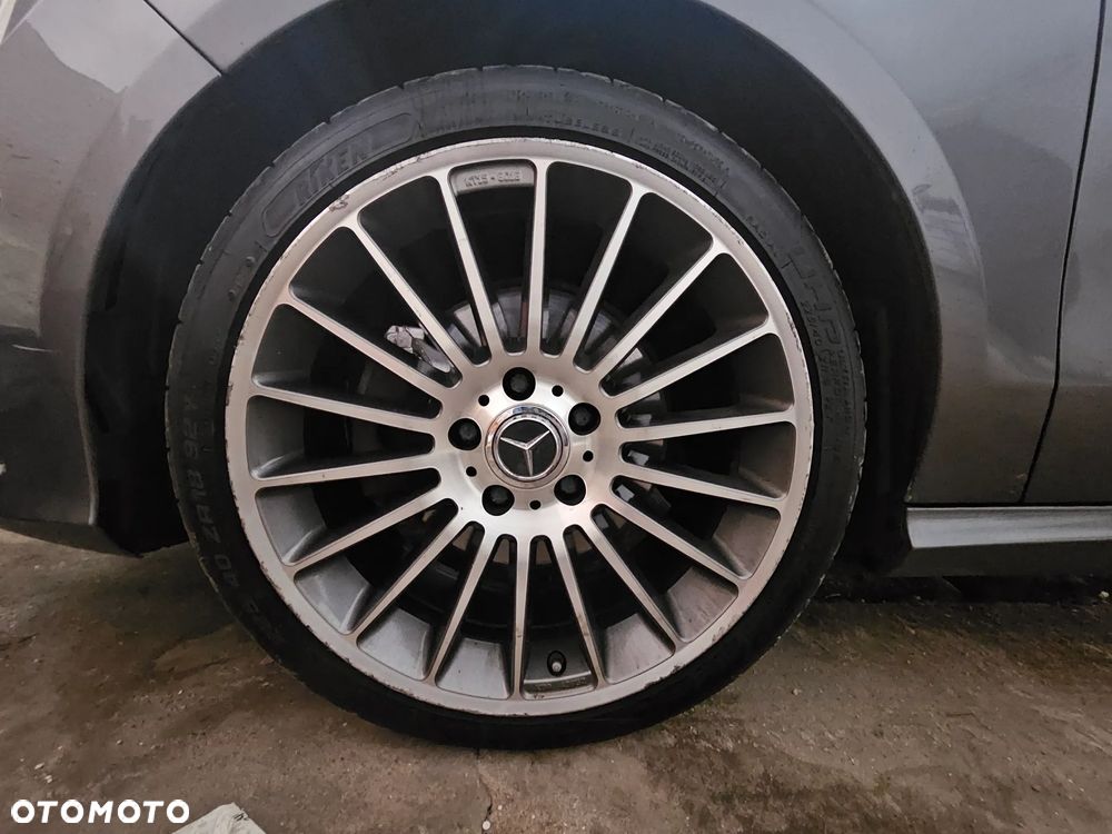 Mercedes-Benz CLA - 6