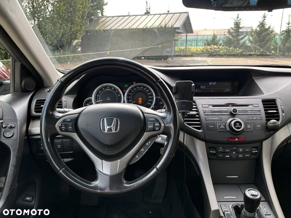 Honda Accord 2.0 Elegance - 9